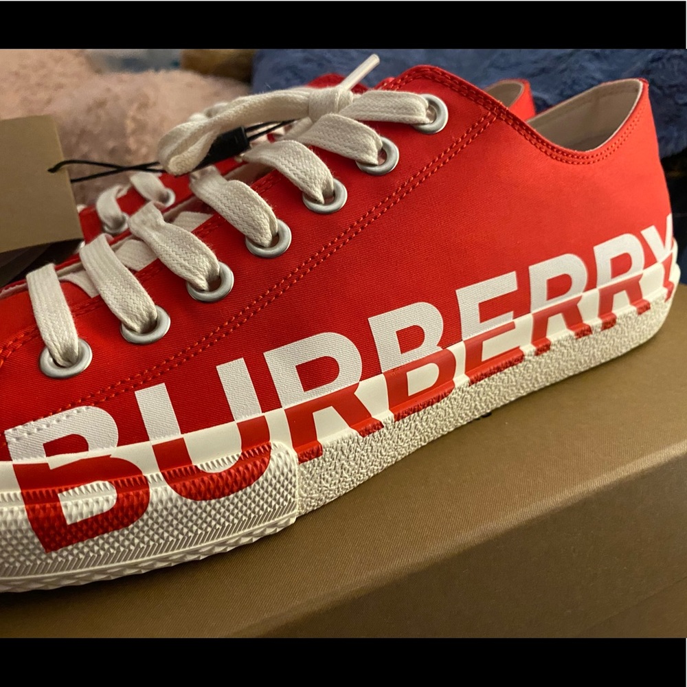 Burberry Larkhall Sneakers